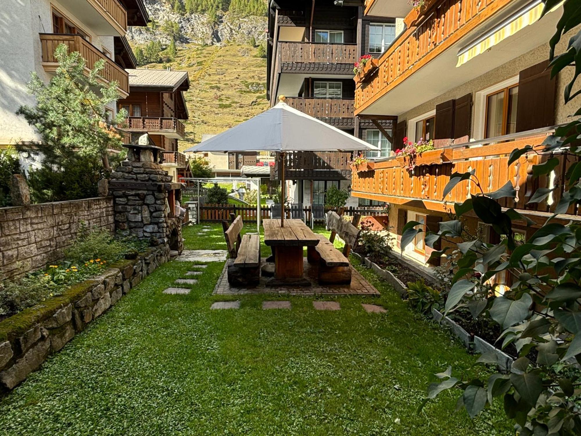 Chalet Medi Zermatt Exteriör bild